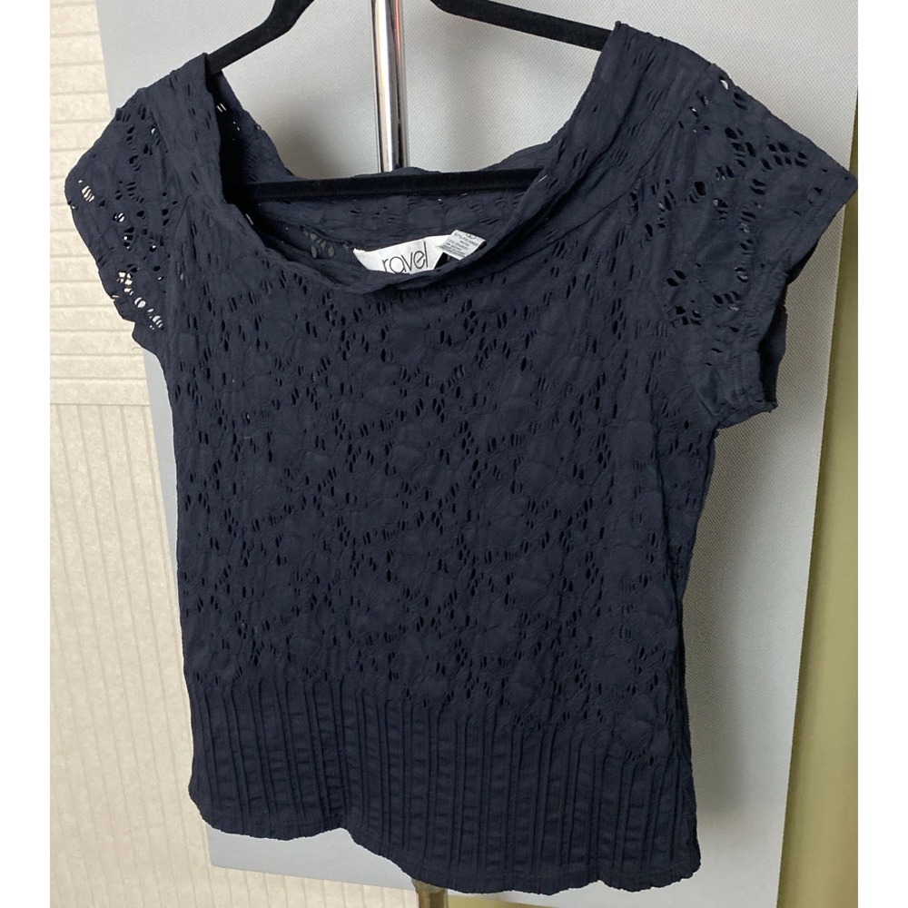 Ravel‎ Black Cap Sleeve soft Cowl Neck Women's Top Size Large NWOT - Picture 3 of 9